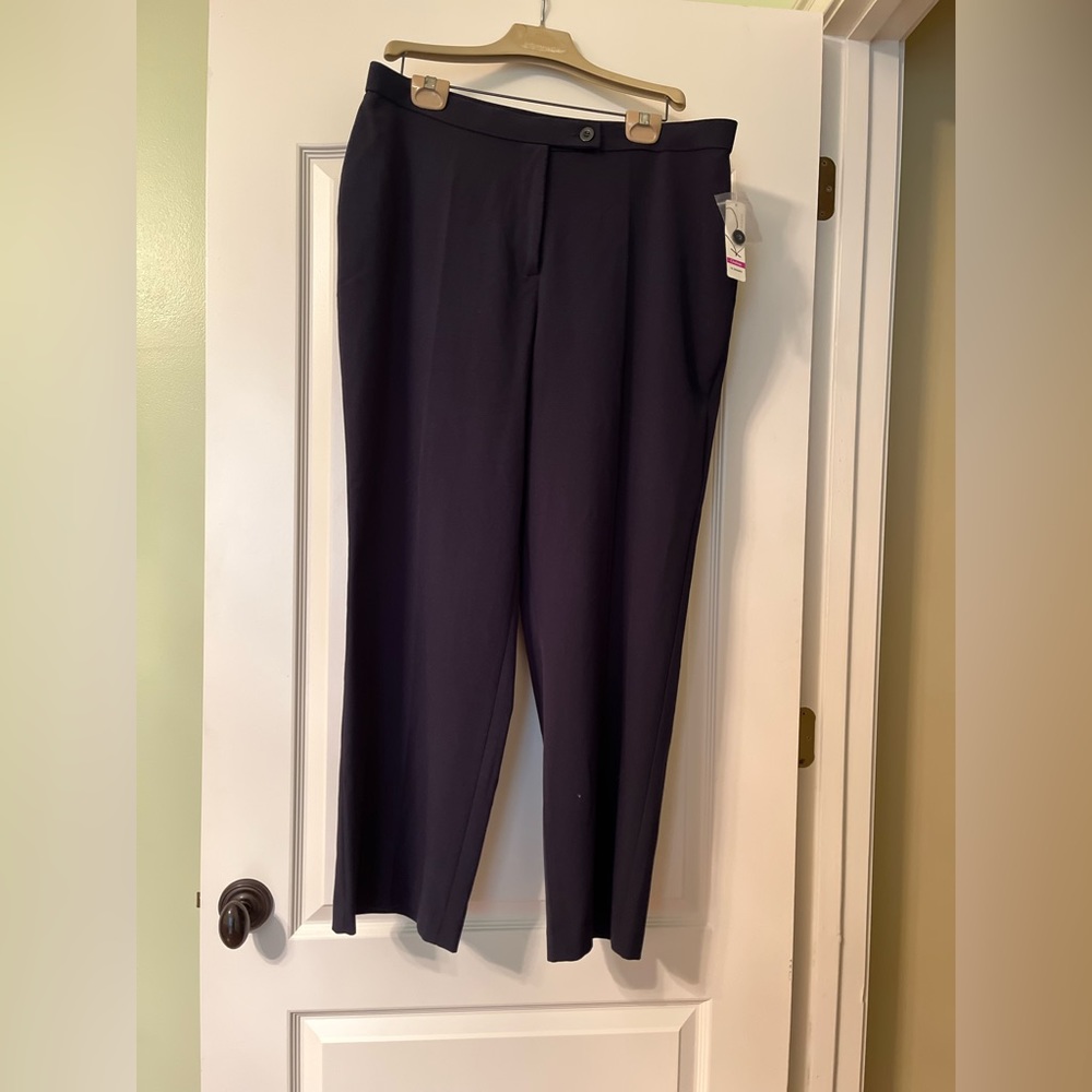 NWT Kim Rogers navy blue pants. Chelsea style no longer sold at Belk. Size 16